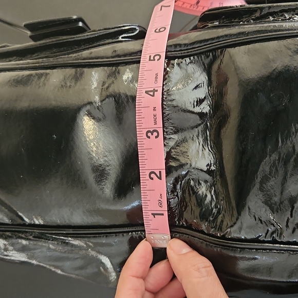 MICHAEL KORS BLACK PATENT LEATHER - Picture 13 of 16